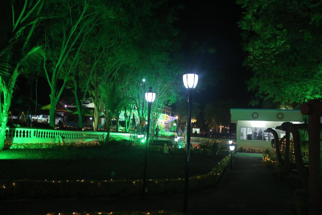 Fun And Food Resort & Holidays Harsola Exterior photo