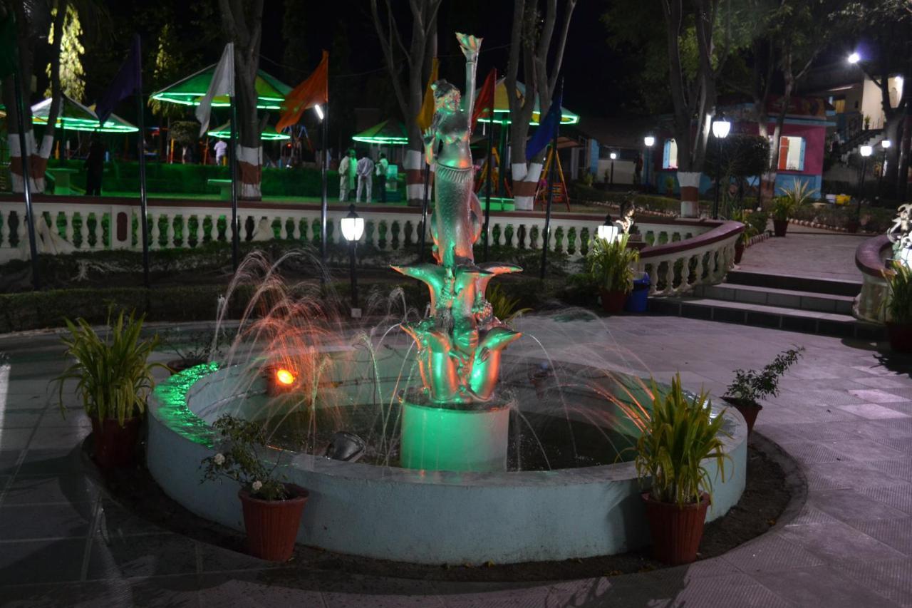 Fun And Food Resort & Holidays Harsola Exterior photo